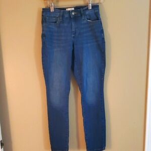 Universal Thread Dark Blue Ankle Jeans